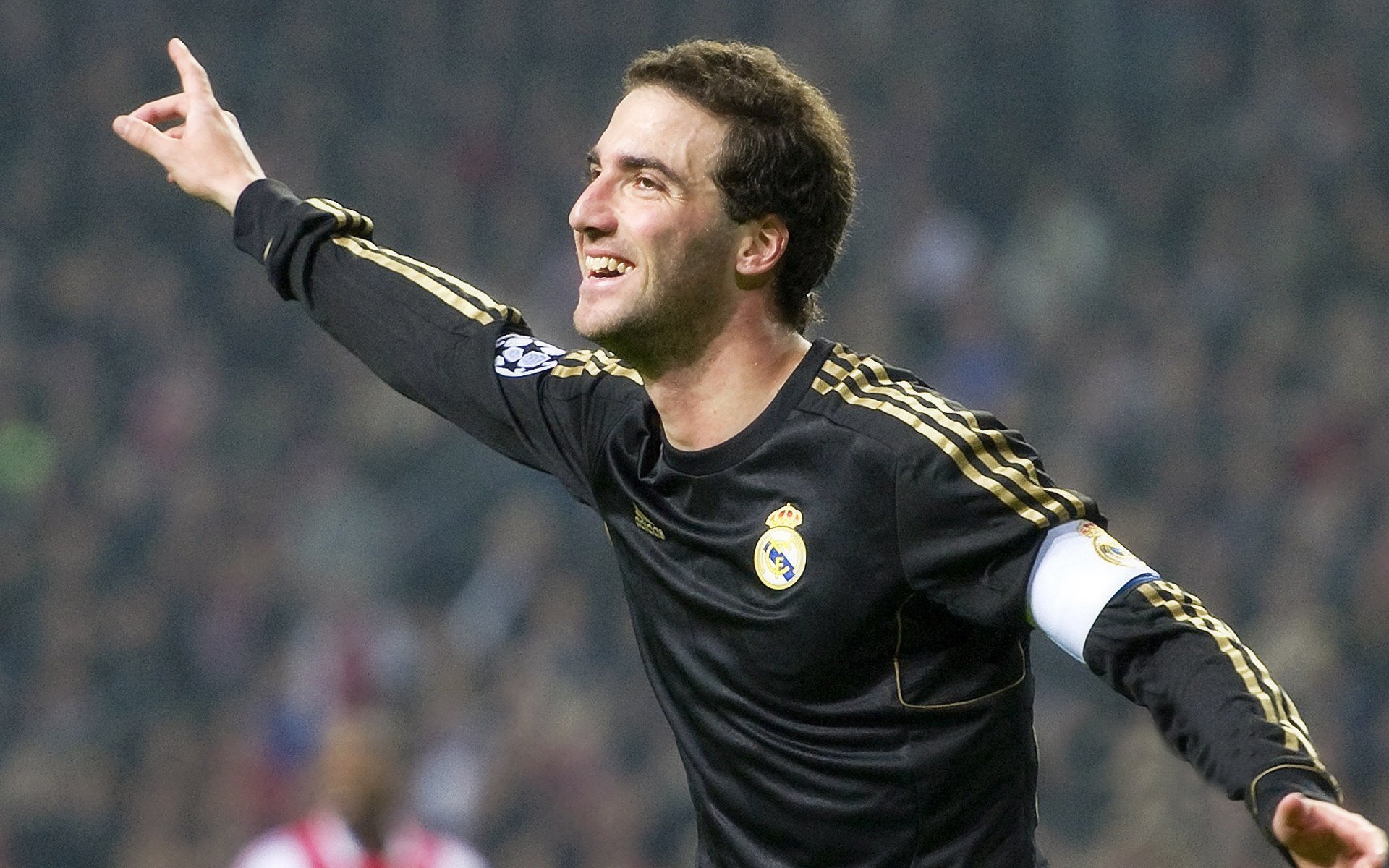 九游体育官网首页-中国足球职业联赛比赛视频技术保障水平提升,中国足球职业联赛正式开始 第4张 九游体育官网首页-中国足球职业联赛比赛视频技术保障水平提升,中国足球职业联赛正式开始 第4张